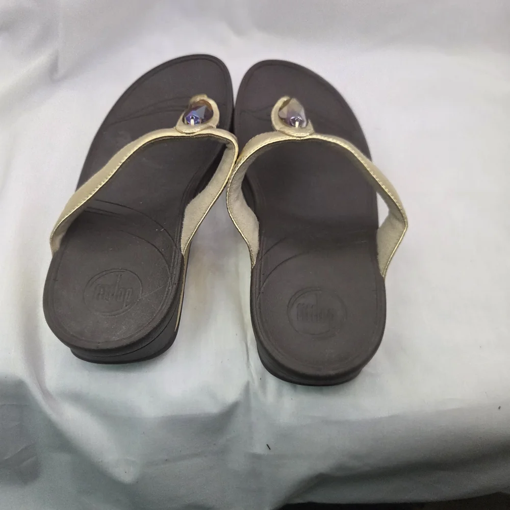 Fitflop Gold and‎ Black Sandals